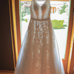 Jak znaleźć idealną suknię ślubną: Najlepsze miejsca do sprzedaży
