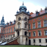 Krakowski Muzeum Narodowe: Niezwykłe Wystawy i Eksponaty