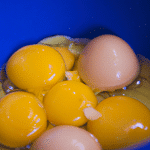 Jak przygotować smakowitą pastę jajeczną w tylko kilka minut