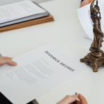 Prawo administracyjne w Polsce: podstawy funkcje i najważniejsze zasady