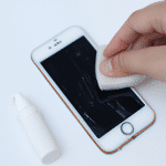 Poradnik: Jak skutecznie wyczyścić swój iPhone i utrzymać go w idealnym stanie