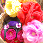 Kwiatowe cuda z bibuły: Jak stworzyć piękne kwiaty z prostych materiałów
